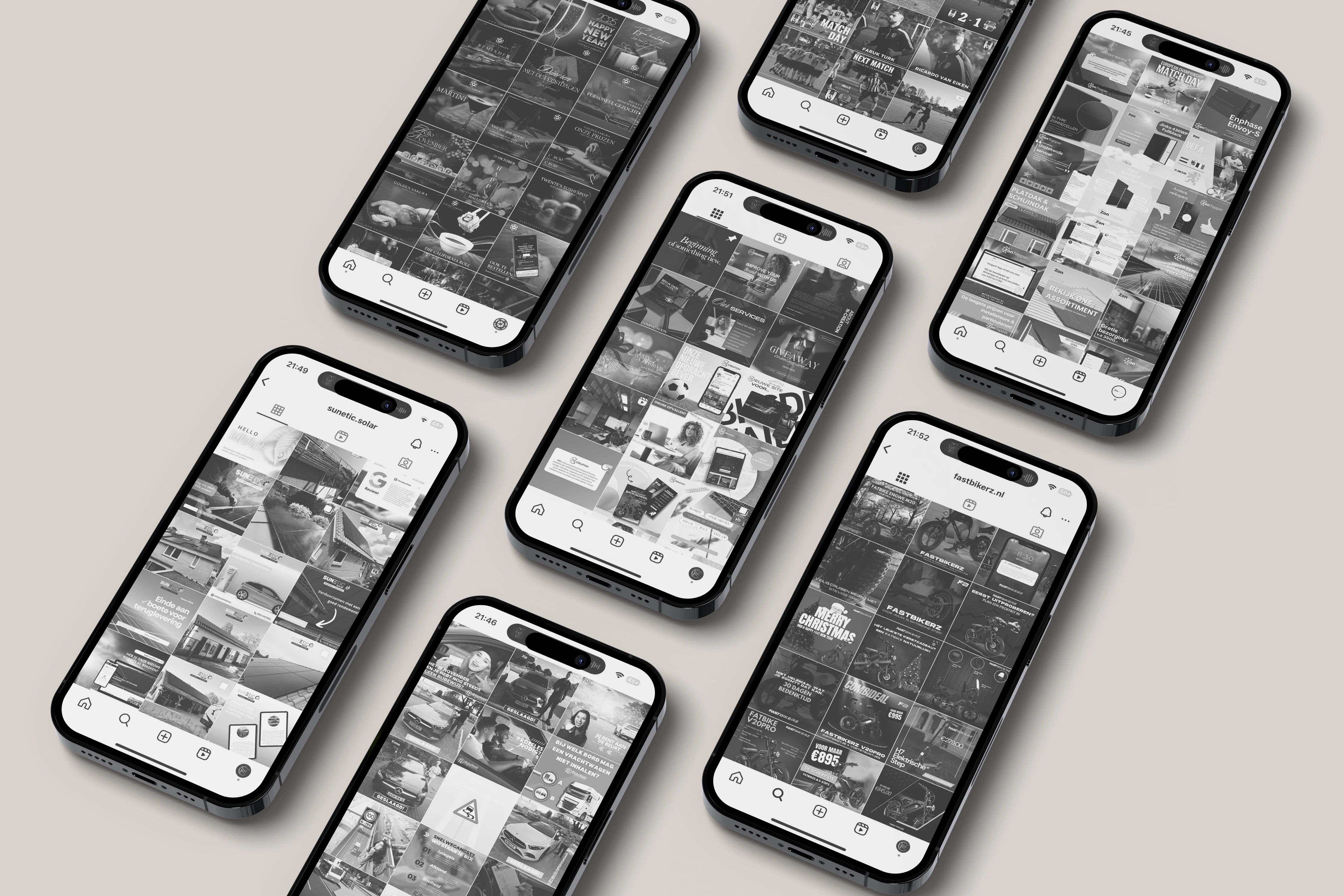 mockup socials black white